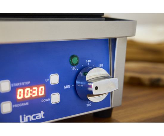 Вафельница Lincat LPWM